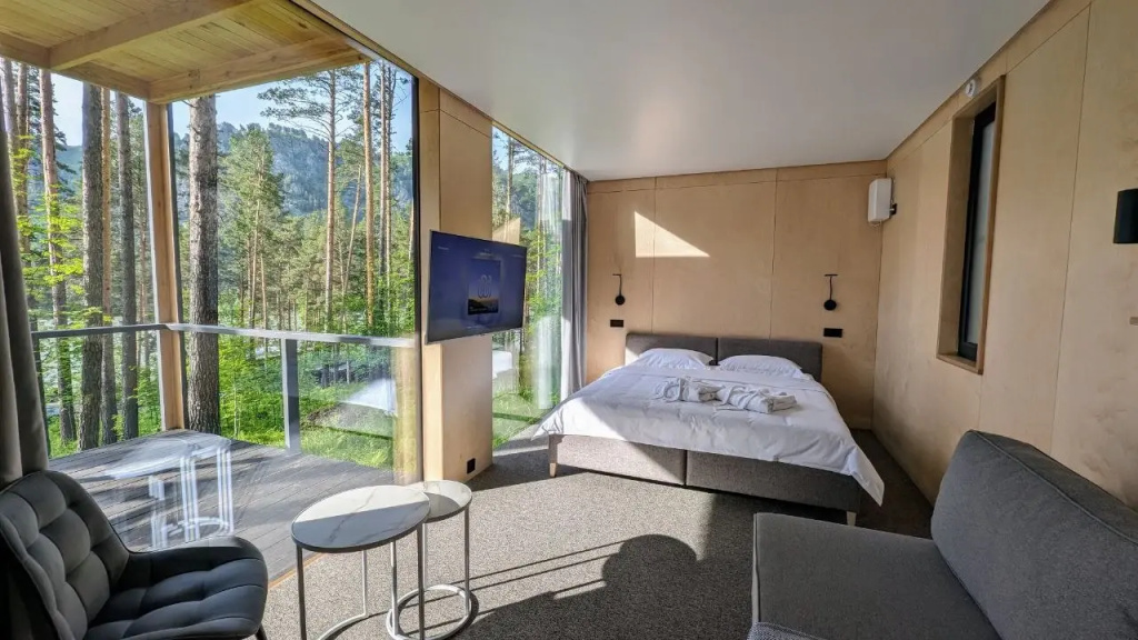 Standard Quadruple room with balcony
