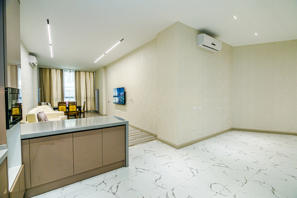 Апартаменты Deluxe с балконом и с красивым видом из окна в Апартаменты Luxury White in Nizami Street