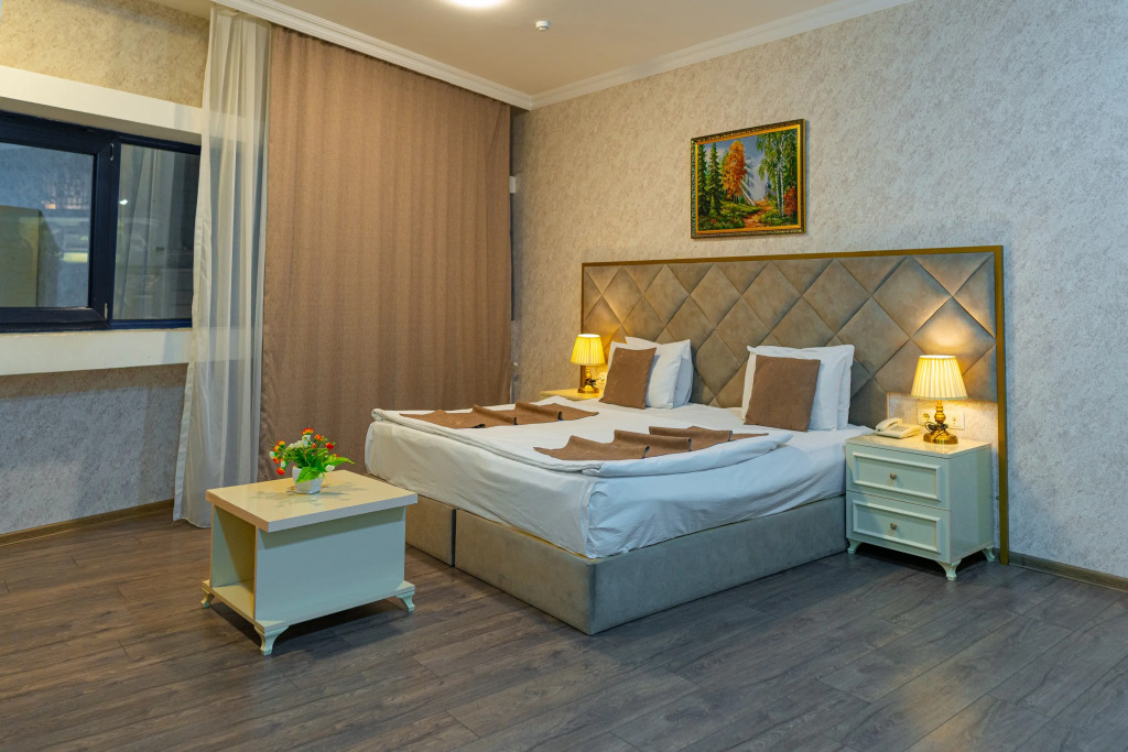 Двухместный номер Deluxe двуспальная кровать в Отель Salam Baku SBH