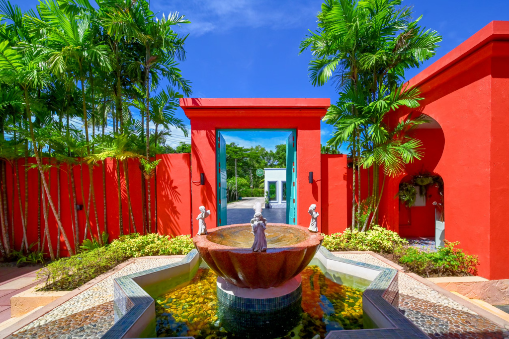 Курортный отель The Kiri Villas Resort — фото