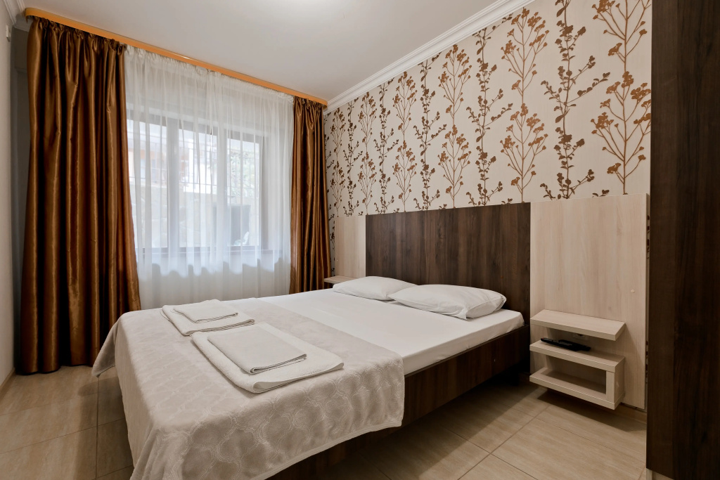 2 Bedrooms Standard Quadruple room