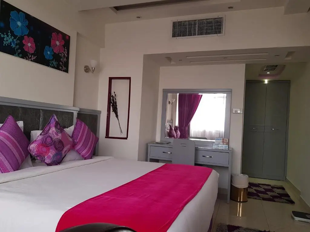 Kuwait Continental Hotel - Chambres