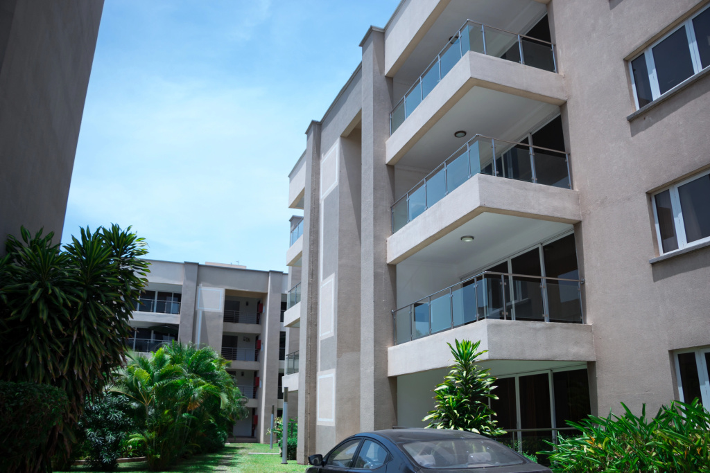 90 Independence Avenue Apartments