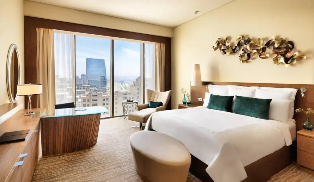 Отель JW Marriott Absheron Baku — фото