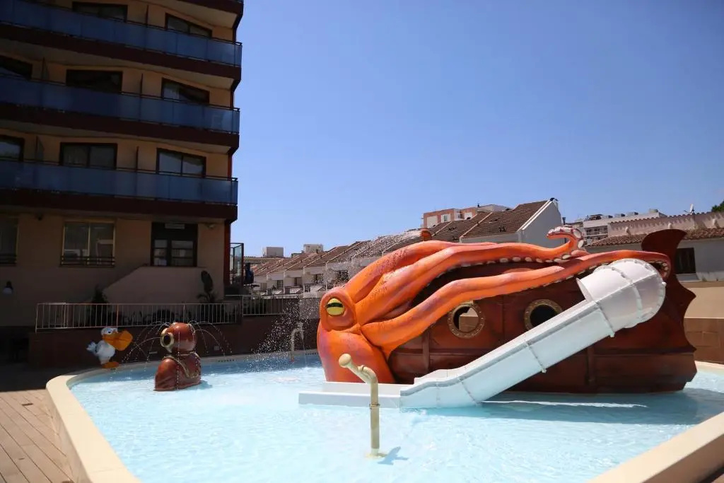 Hotel photo 11