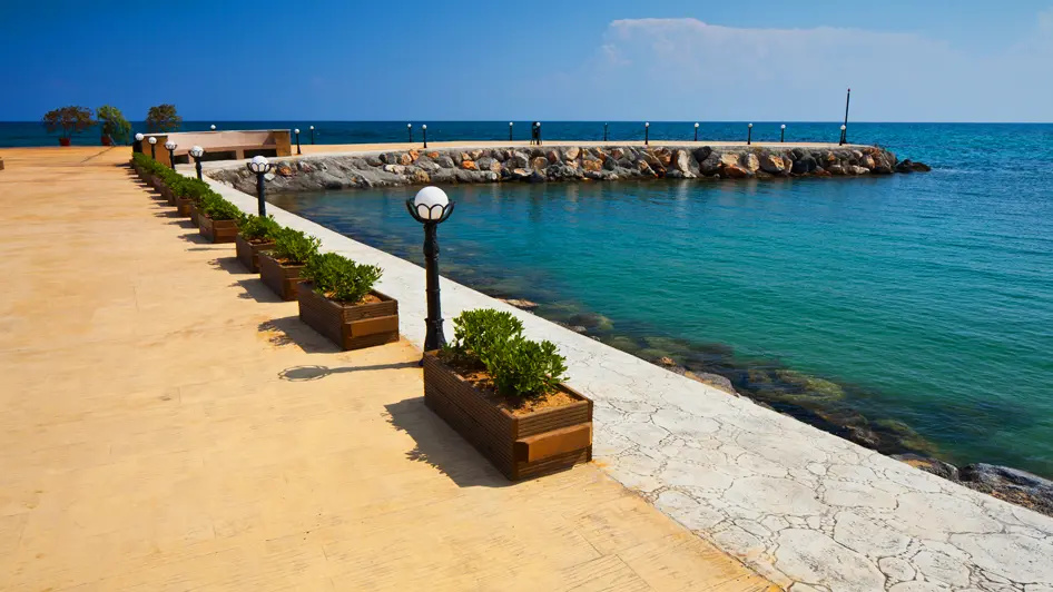 Beach & Waterfront