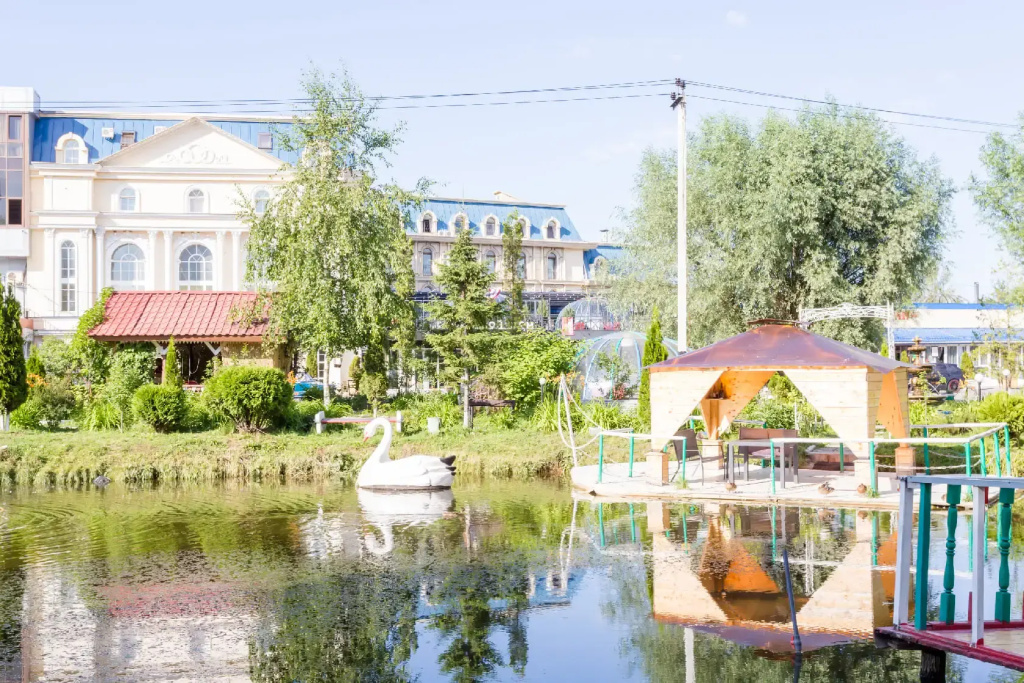 Авто виладж парнас