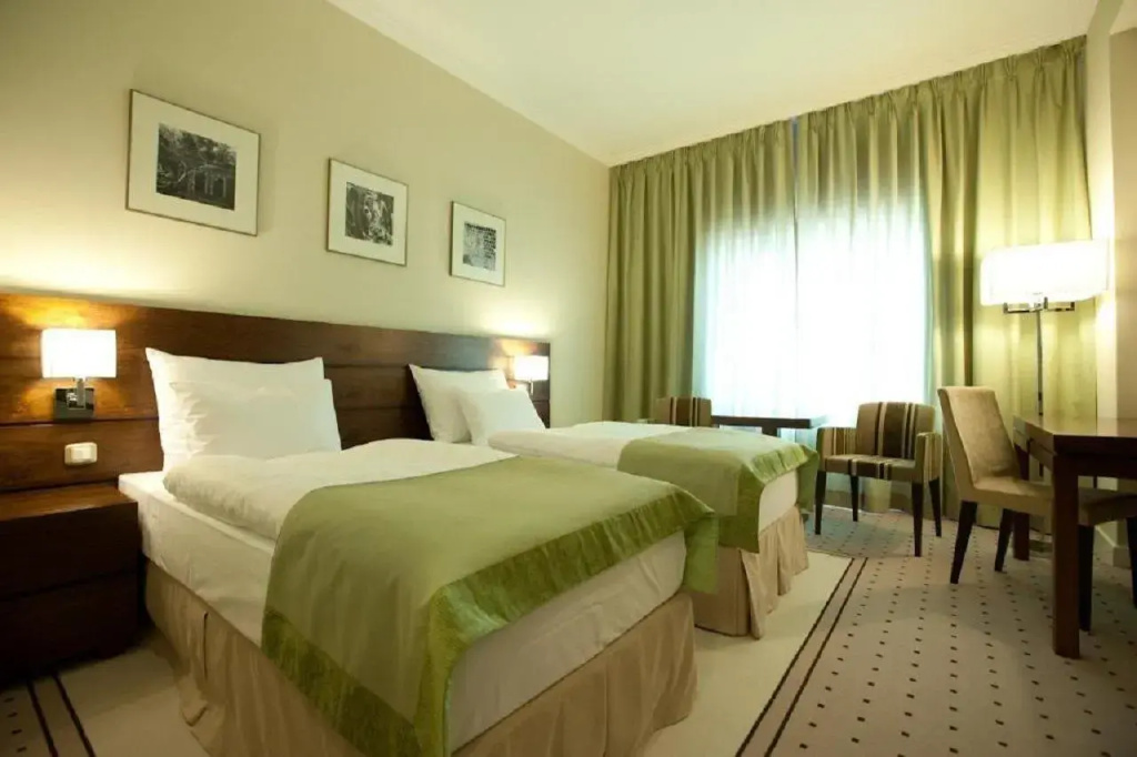 Capital Plaza Hotel - Général