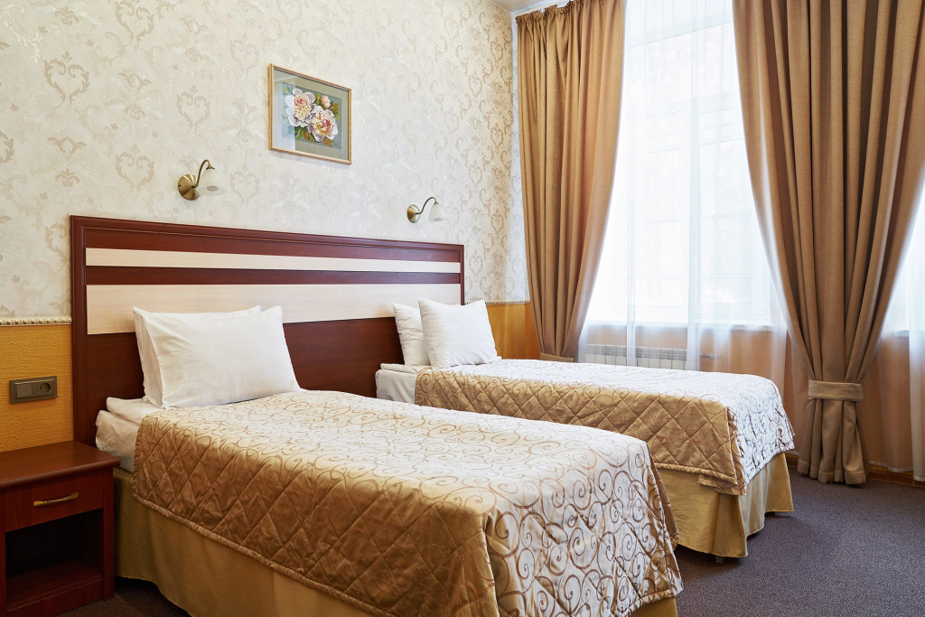 Empire Park Hotel Room Type - Superior Double room with city view twin beds