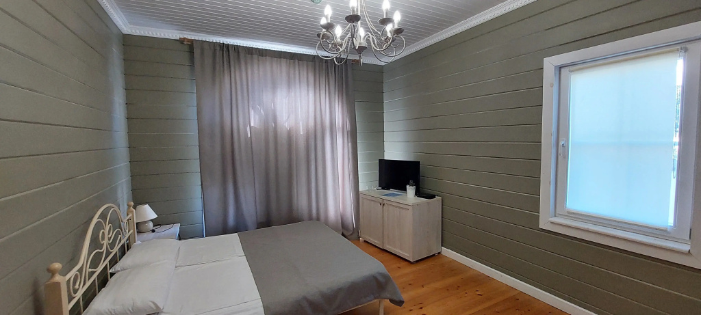 Standard Triple room with view