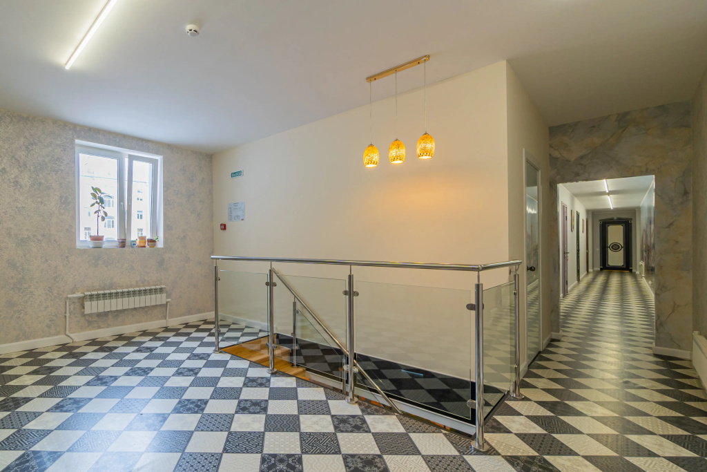Lobby & Reception