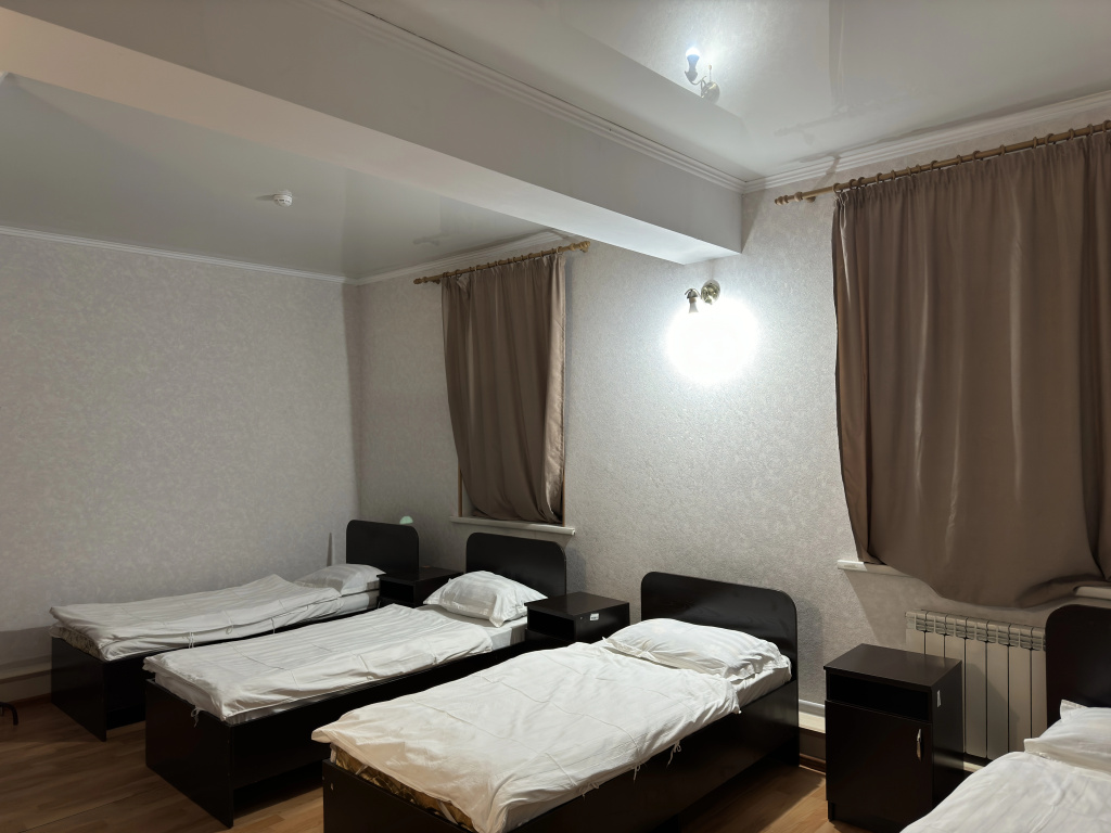 Economy Quadruple room