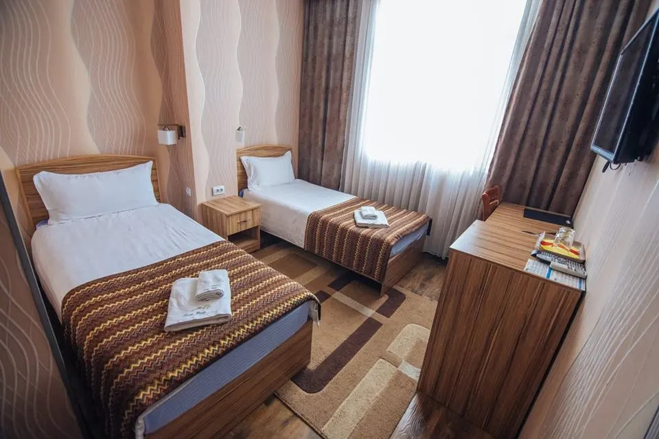 Standard Double room with view (full double bed)