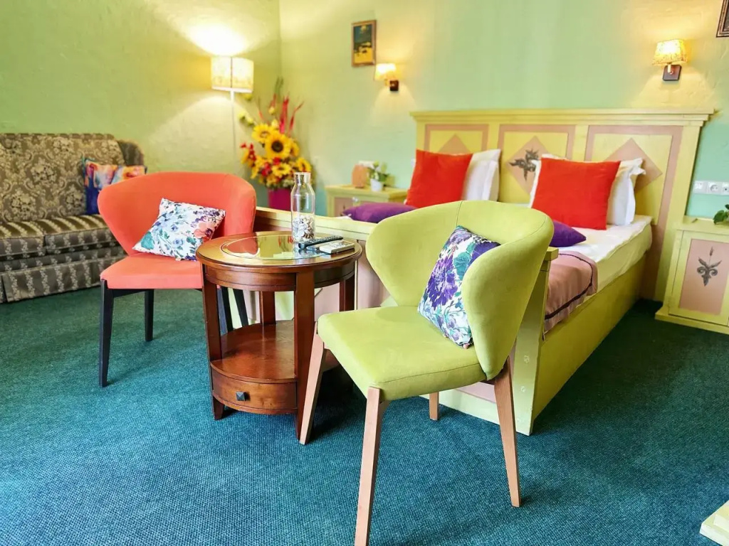 Safari Double Junior Suite with balcony (full double bed)