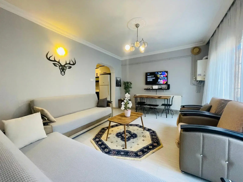 Akin Apartments
