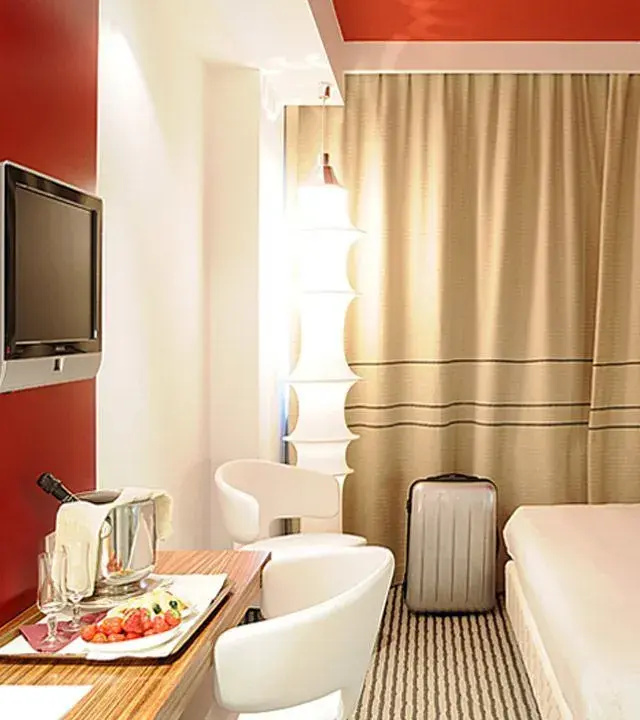 Superior Double room (full double bed)