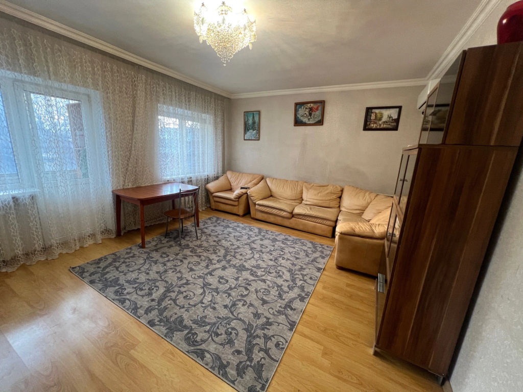 Квартира Уютная 3х комнатная квapтира в центрe гоpодa — фото 1