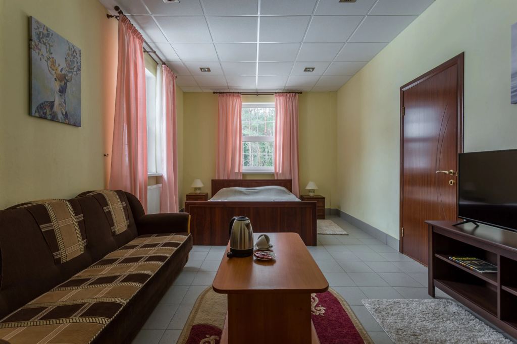 Economy Double room with view (full double bed)