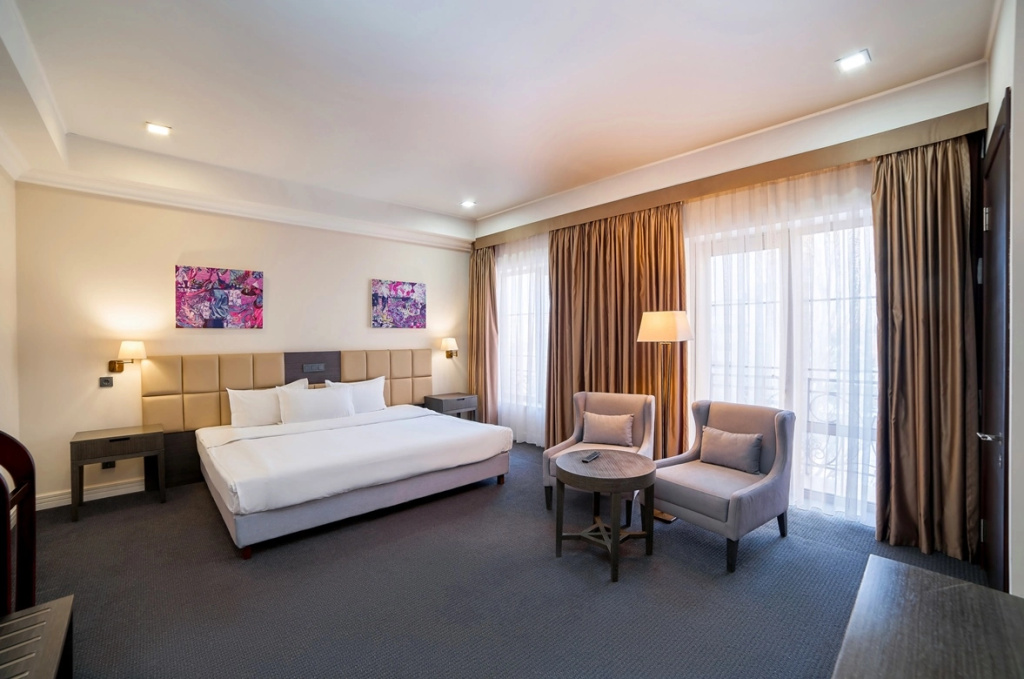Ambassador Hotel - Chambres