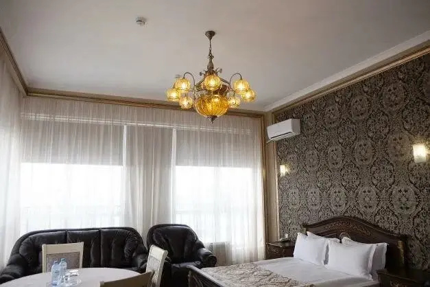 Double Junior Suite (full double bed)