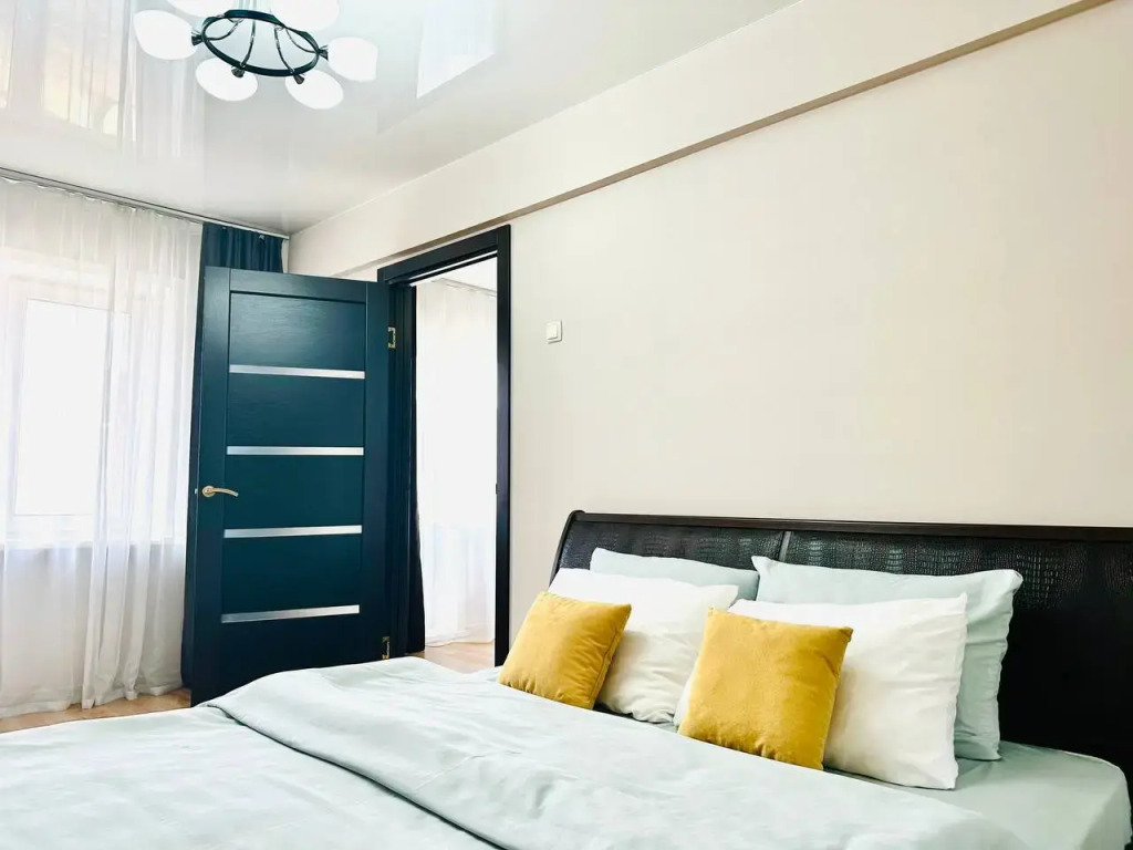 Квартира 2-комнатная квартира в центре Ангарска — где бизнес встречается с уютом - фото 8