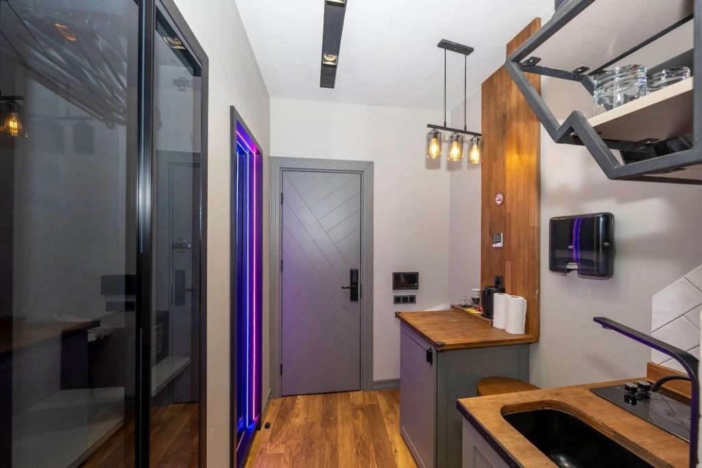 Superior Double room with balcony and with view (full double bed)