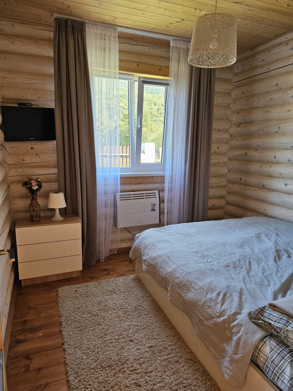 Коттедж с красивым видом из окна в Lякабанья