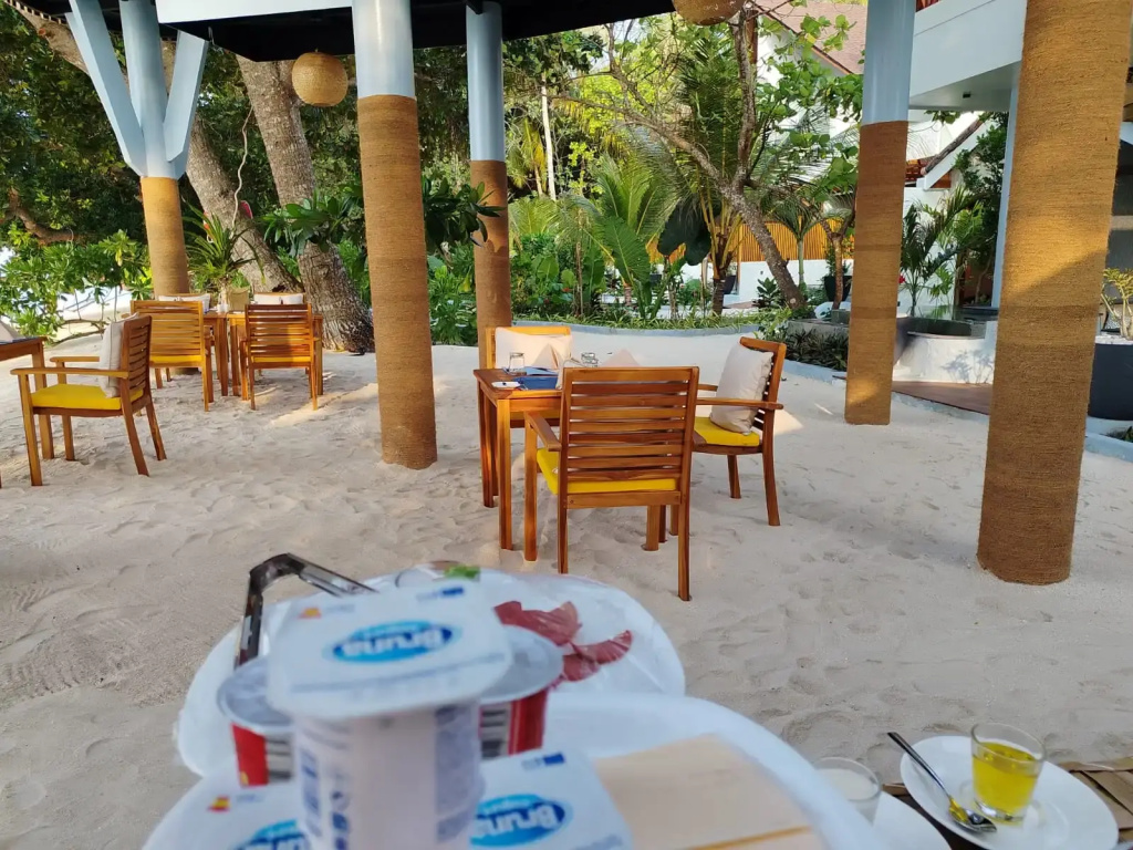 Island Luxury Retreat Maalhos Hotel