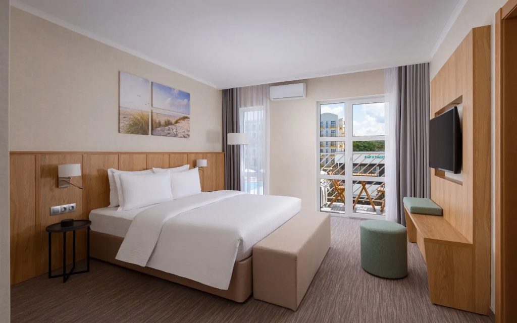Отель Miracleon Город Mira Family Resort & SPA Anapa 5* — фото