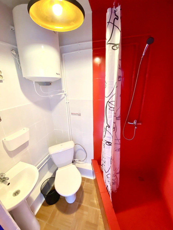 Трёхместный номер Standard в Арт-отельчик