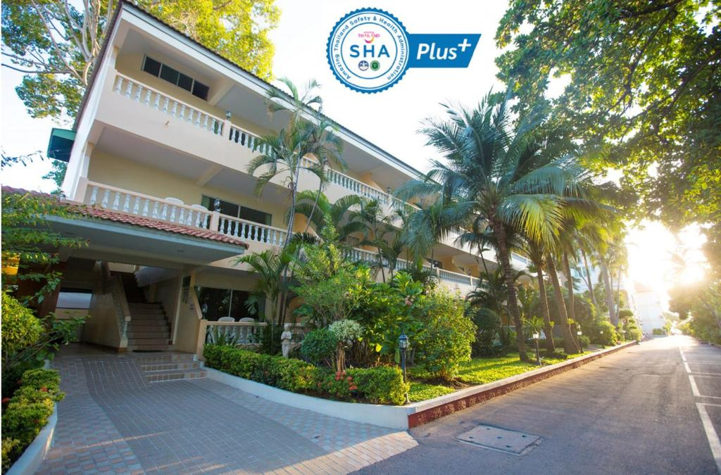Курортный отель Twin Palms Resort — фото