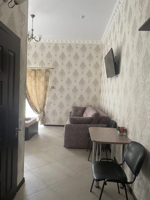 2 Bedrooms Comfort Family room