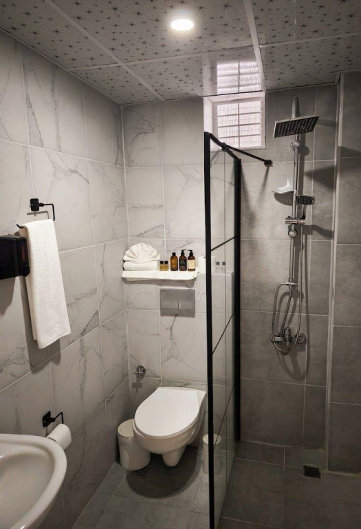 1+1 with Kitchen room