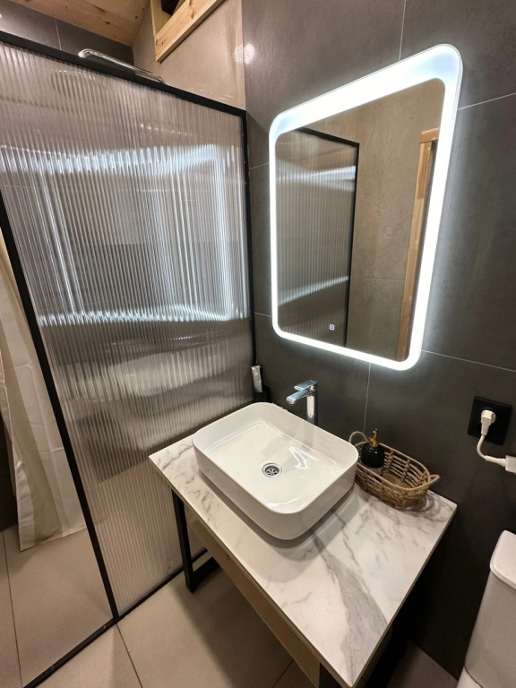 Коттедж c 1 комнатой с красивым видом из окна в Koban Spa Resort