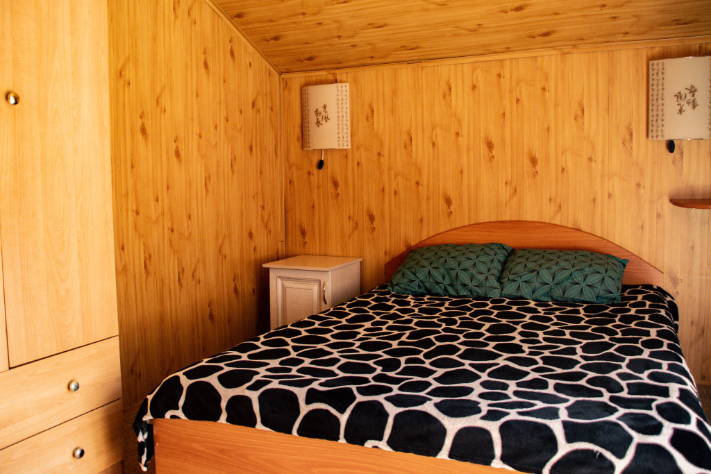 Двухместный номер Comfort двуспальная кровать в Манжерок