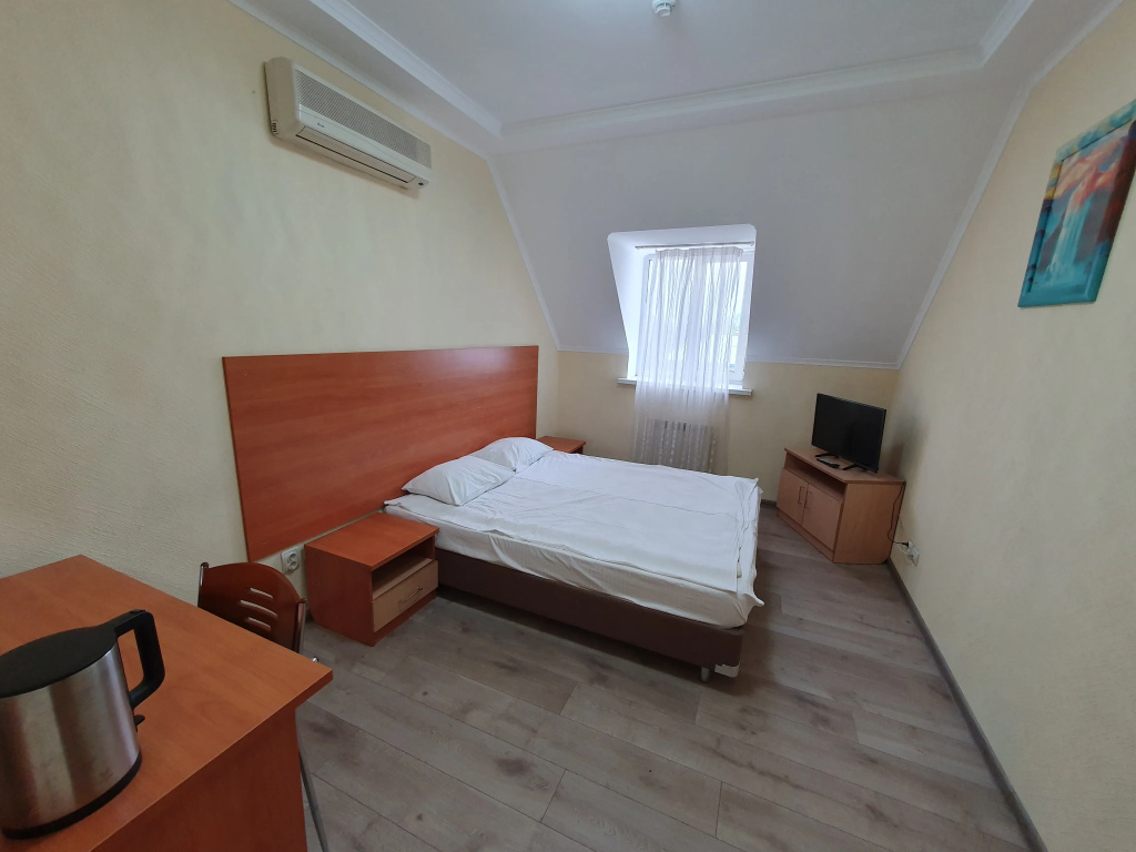 Astra Hotel Room Type - Standard Double room full double bed