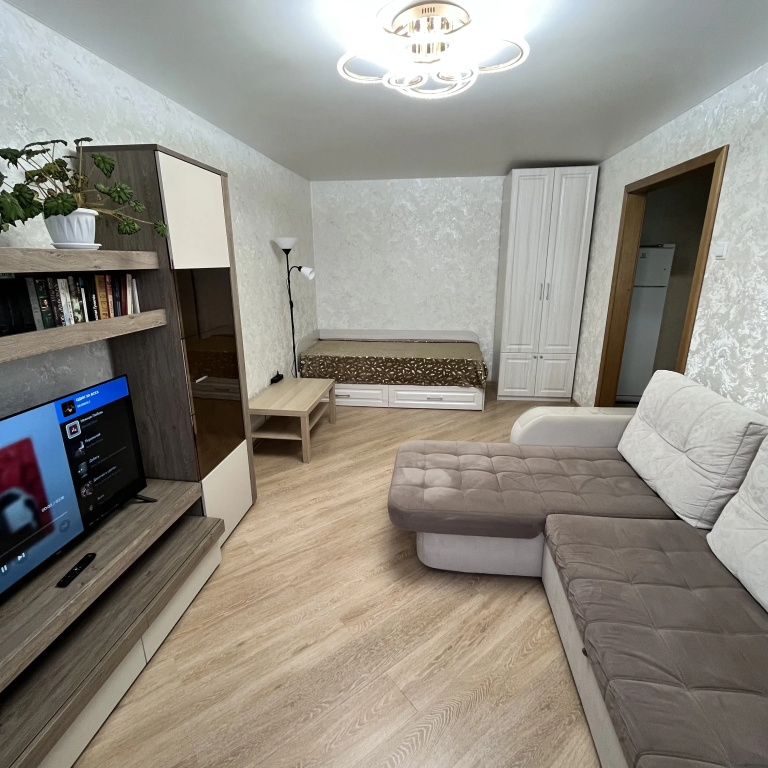 Квартира Двухкомнатная в Центре рядом с Метро — фото