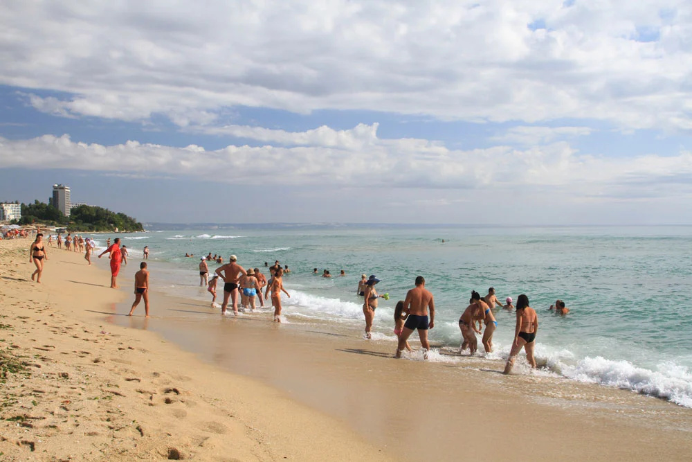 Beach & Waterfront