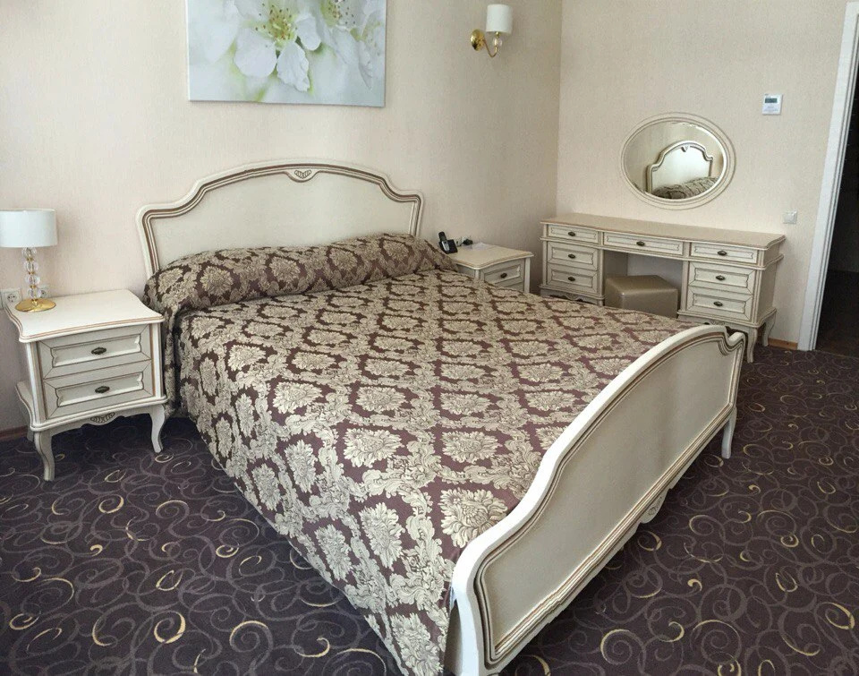 Aphrodite Double Suite with balcony (full double bed)