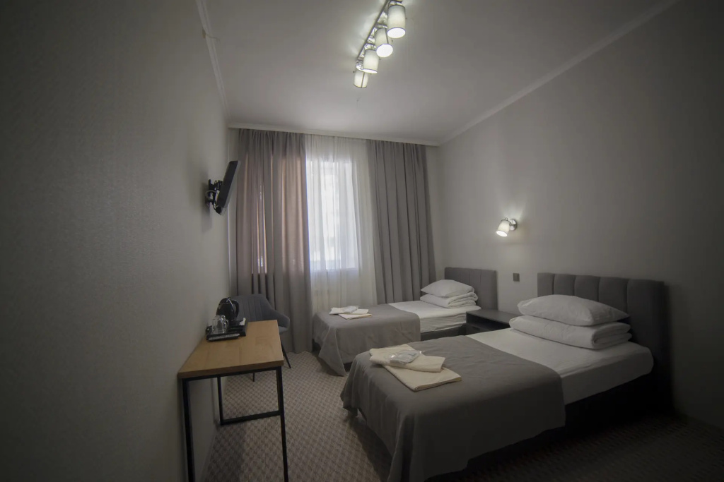 Hotel Alpina Room Type - Economy Double room twin beds