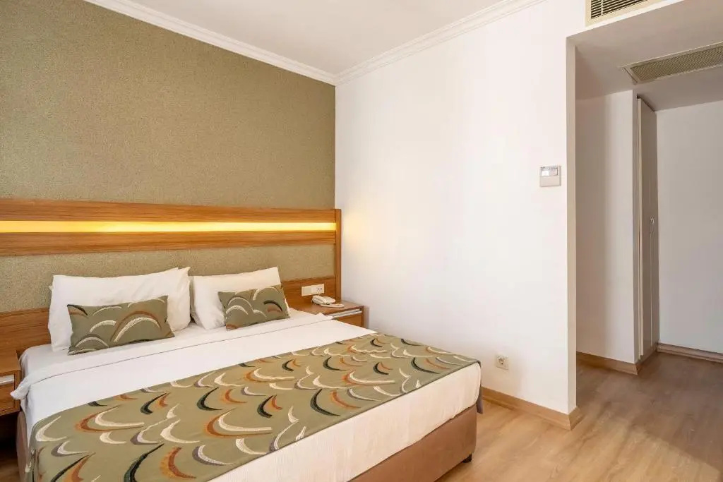 Economy Double room (full double bed)