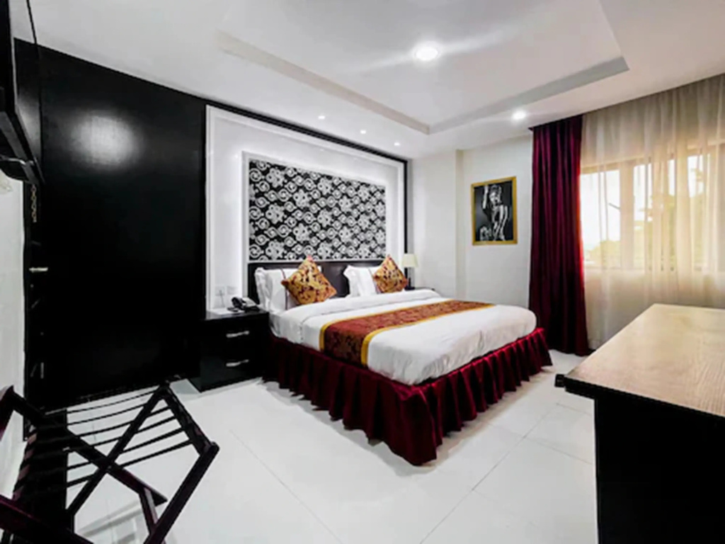Presidential Suite with city view