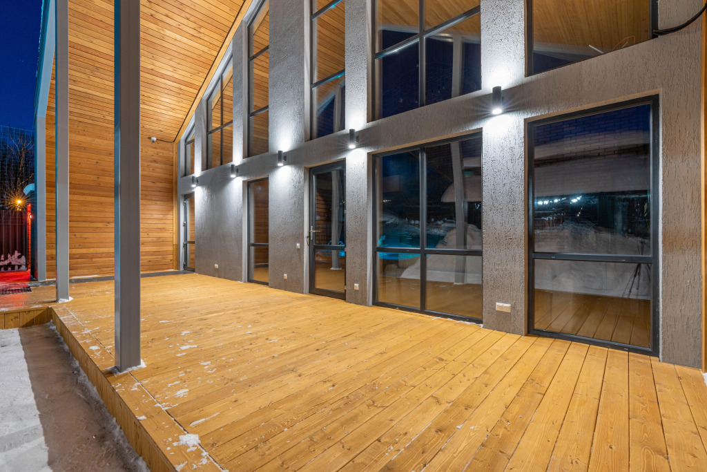 Шестиместный коттедж с балконом и с видом на город в Барнхаус