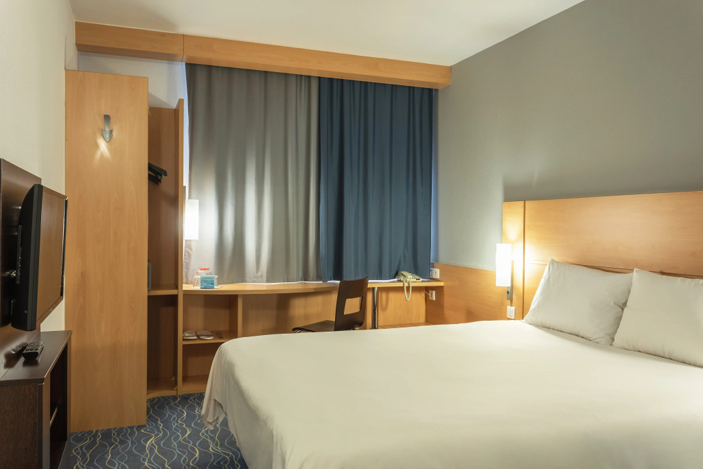Superior Double room (full double bed)