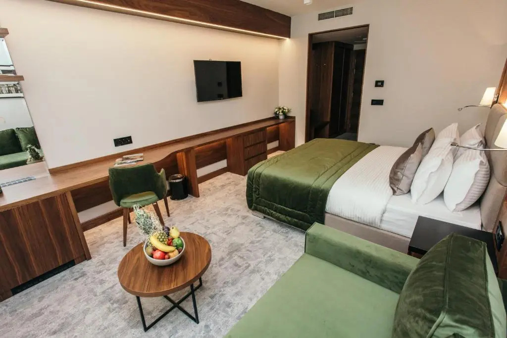 Standard Double room (full double bed)