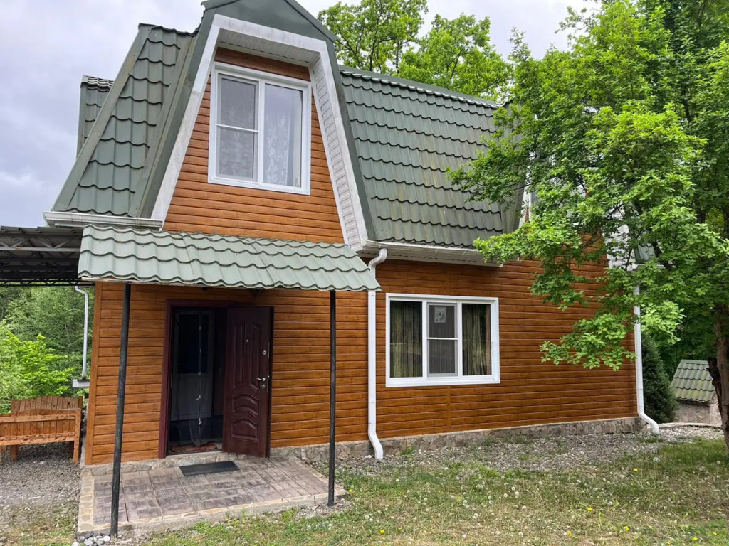 Коттедж с балконом в Китайская деревня