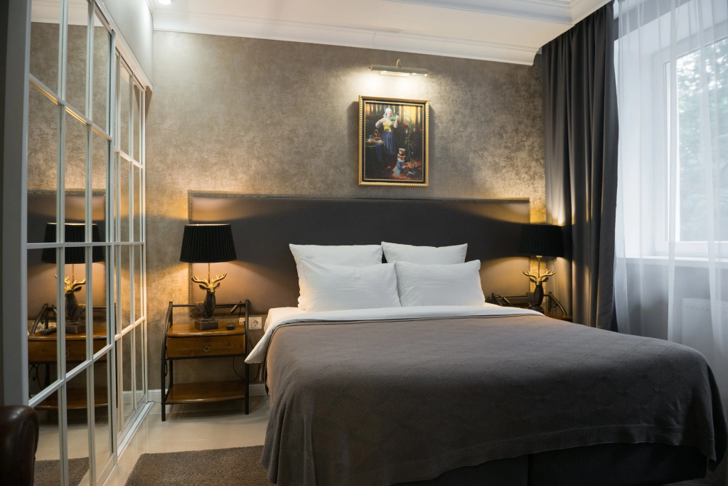 Luxury Double Studio with view (full double bed)