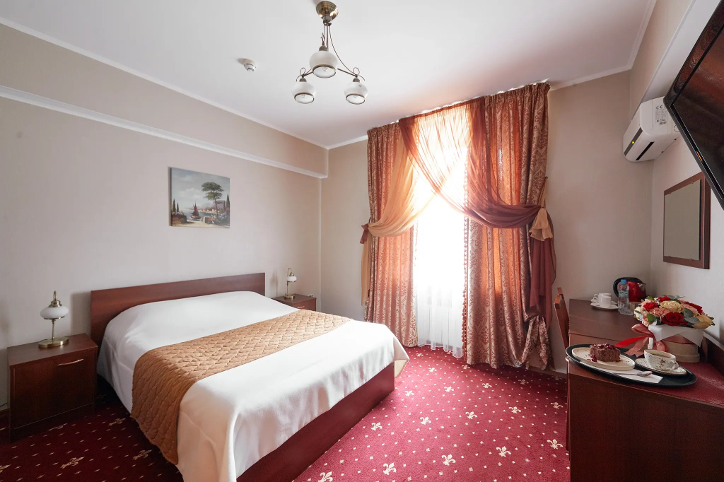 undefined Room Type - Standard Double room full double bed