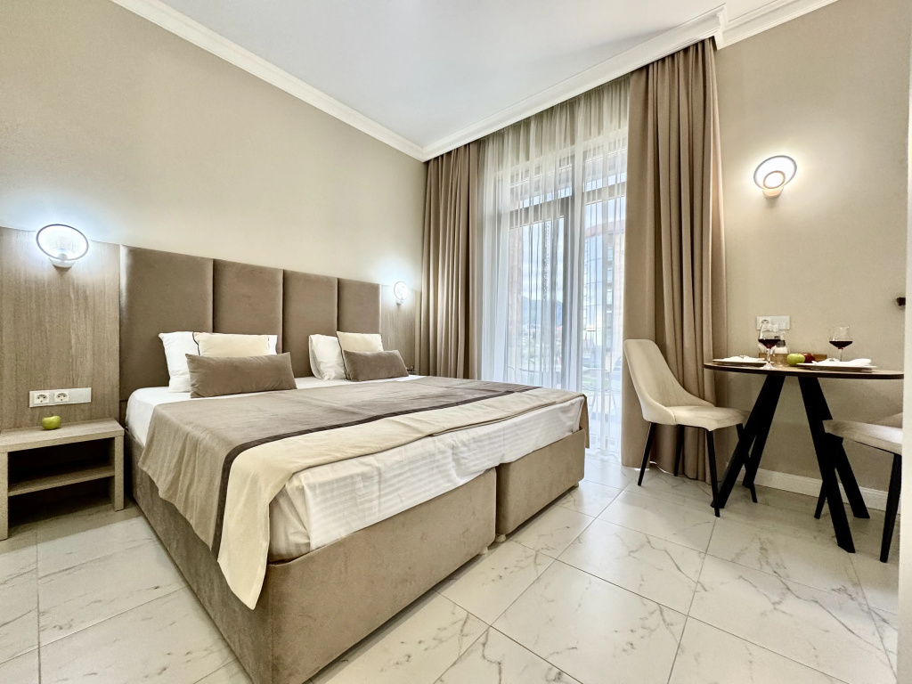 Апартаменты Okolo Morya 127 Комфорт с видом на горы и балконом — фото