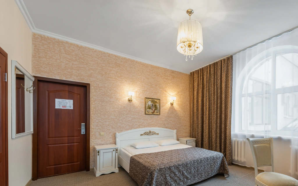 Standard Double room (full double bed)